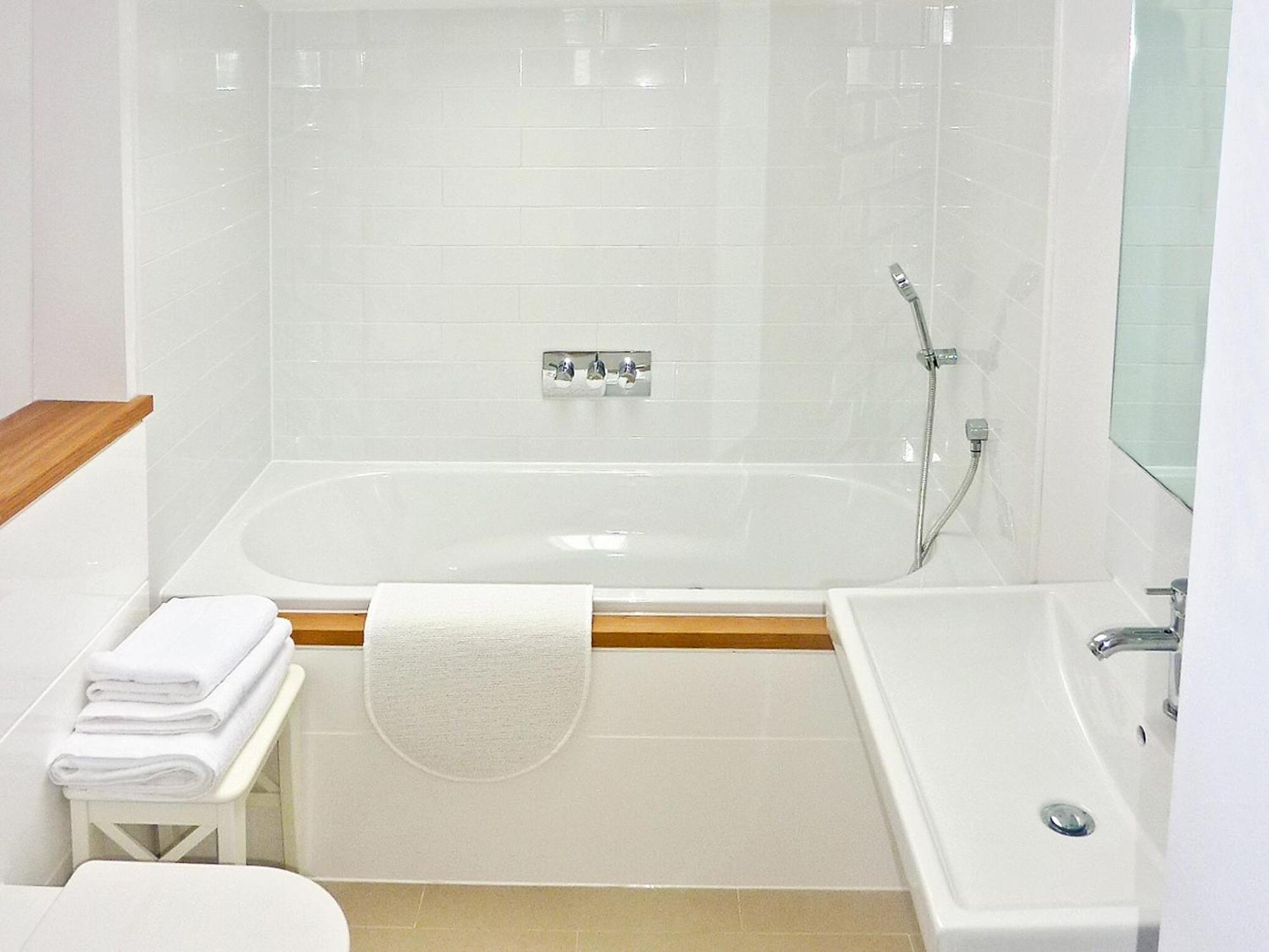 The Stalls - Nac Aynho Luaran gambar